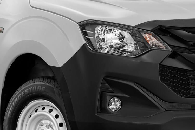 isuzu d-max 1.9 arctic trucks at35 double cab 4x4 detail view