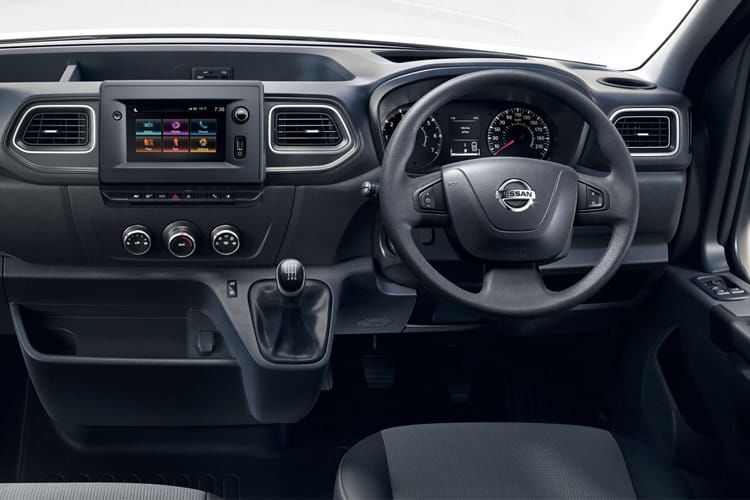 nissan interstar 2.0 dci 150ps acenta d/cab dropside inside view