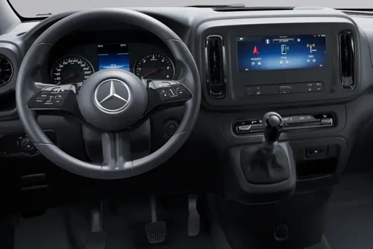 mercedes-benz vito 119cdi select crew van 9g-tronic inside view