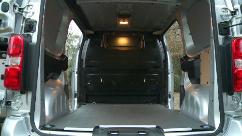 CITROEN e-DISPATCH XL 100kW 75kWh Van Driver Auto view 5