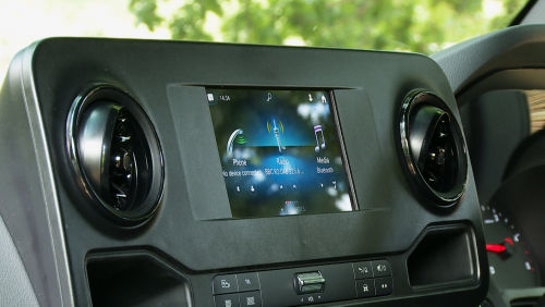 MERCEDES-BENZ SPRINTER 315CDI L3 DIESEL RWD 3.5t Progressive Chassis Cab view 3