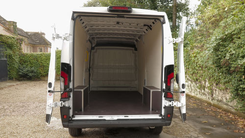 CITROEN RELAY 35 L3 DIESEL 2.2 BlueHDi 140 Chassis Cab Enterprise view 7