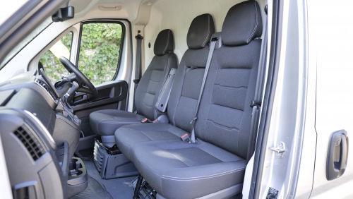 FIAT DUCATO 35 L2 DIESEL 2.2 Multijet 140 H2 Van Primo Auto view 13