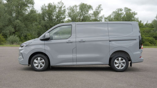 FORD E-TRANSIT 350 L2 RWD 135kW 68kWh H2 Leader Van Auto view 17