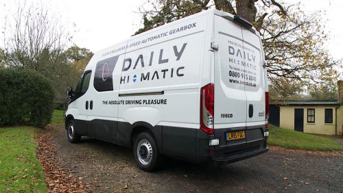 IVECO DAILY 35C16 DIESEL 2.3 Extra High Roof Van 4100L WB view 6