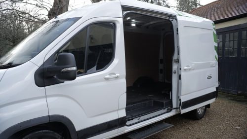 MAXUS DELIVER 9 LWB DIESEL RWD 2.0 D20 150 DRW Chassis Cab view 9