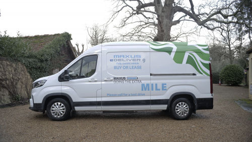 MAXUS E DELIVER 9 MWB ELECTRIC FWD 150kW High Roof Van 51.5kWh Auto view 9