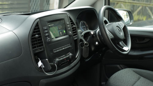 MERCEDES-BENZ eVITO L2 ELECTRIC FWD 85kW 66kWh Premium Van Auto view 14