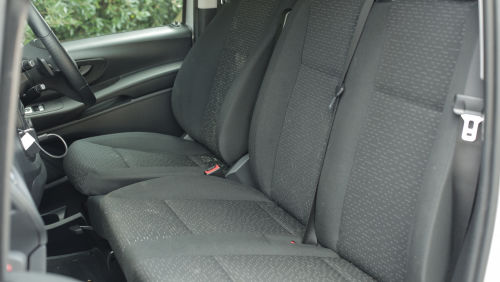 MERCEDES-BENZ eVITO L2 ELECTRIC FWD 85kW 66kWh Premium Van Auto view 16