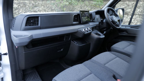 NISSAN INTERSTAR F35 L2 DIESEL 2.0 dci 105ps H2 Tekna Van view 5