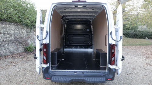 NISSAN INTERSTAR F35 L2 DIESEL 2.0 dci 105ps H2 Tekna Van view 11