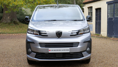 PEUGEOT e-EXPERT L1 100kW 75kWh Professional Van Auto view 10