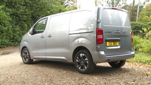 VAUXHALL VIVARO XL DIESEL 1.5 Turbo D 120 Pro H1 Van view 6
