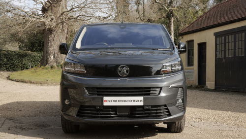 VAUXHALL VIVARO DIESEL 2.0 Turbo D 145 Prime H1 Double Cab view 33