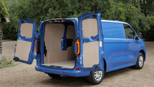 VOLKSWAGEN TRANSPORTER T30 SWB DIESEL 2.0 TDI 150 Commerce Plus Van view 12