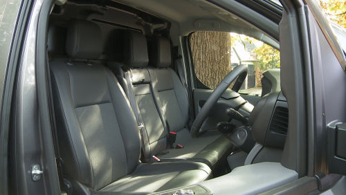 PEUGEOT EXPERT L1 DIESEL 1.5 BlueHDi 120 Professional Van view 1