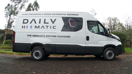 IVECO DAILY 35C14 DIESEL 2.3 Crew Cab Chassis 4100 WB Hi-Matic view 7