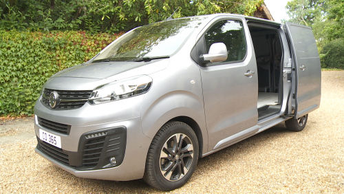 VAUXHALL VIVARO ELECTRIC 100kW 75kWh Prime H1 Platform Cab Auto view 5